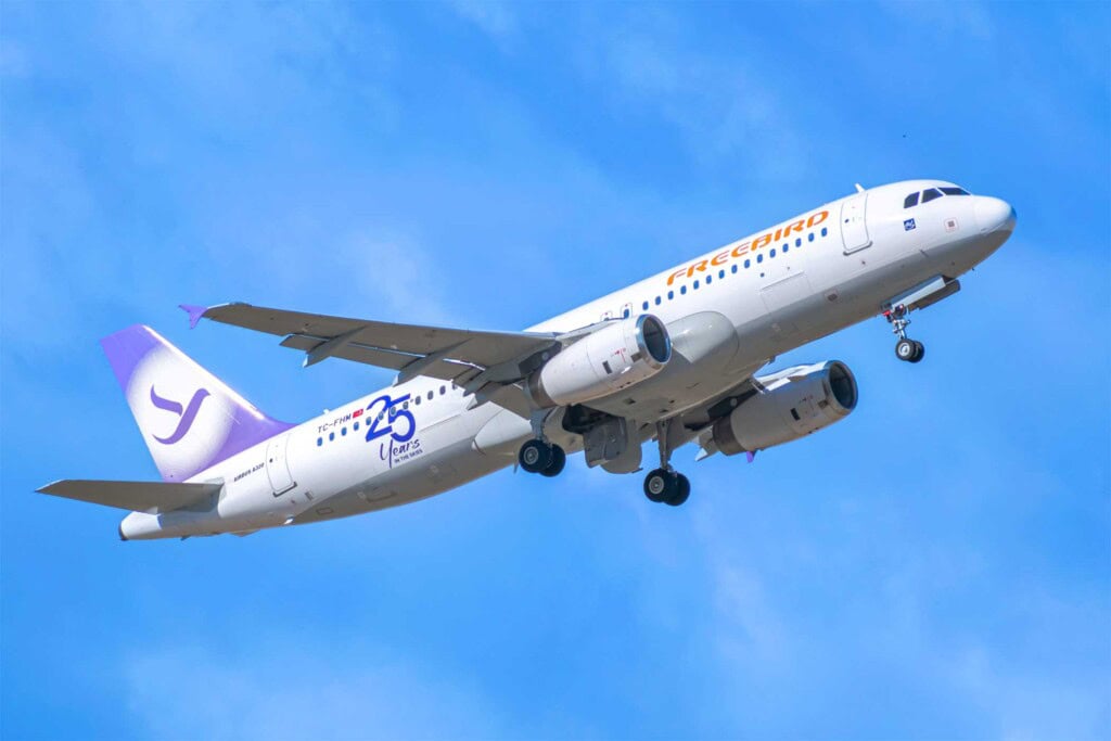 Freebird Airlines Airbus A320