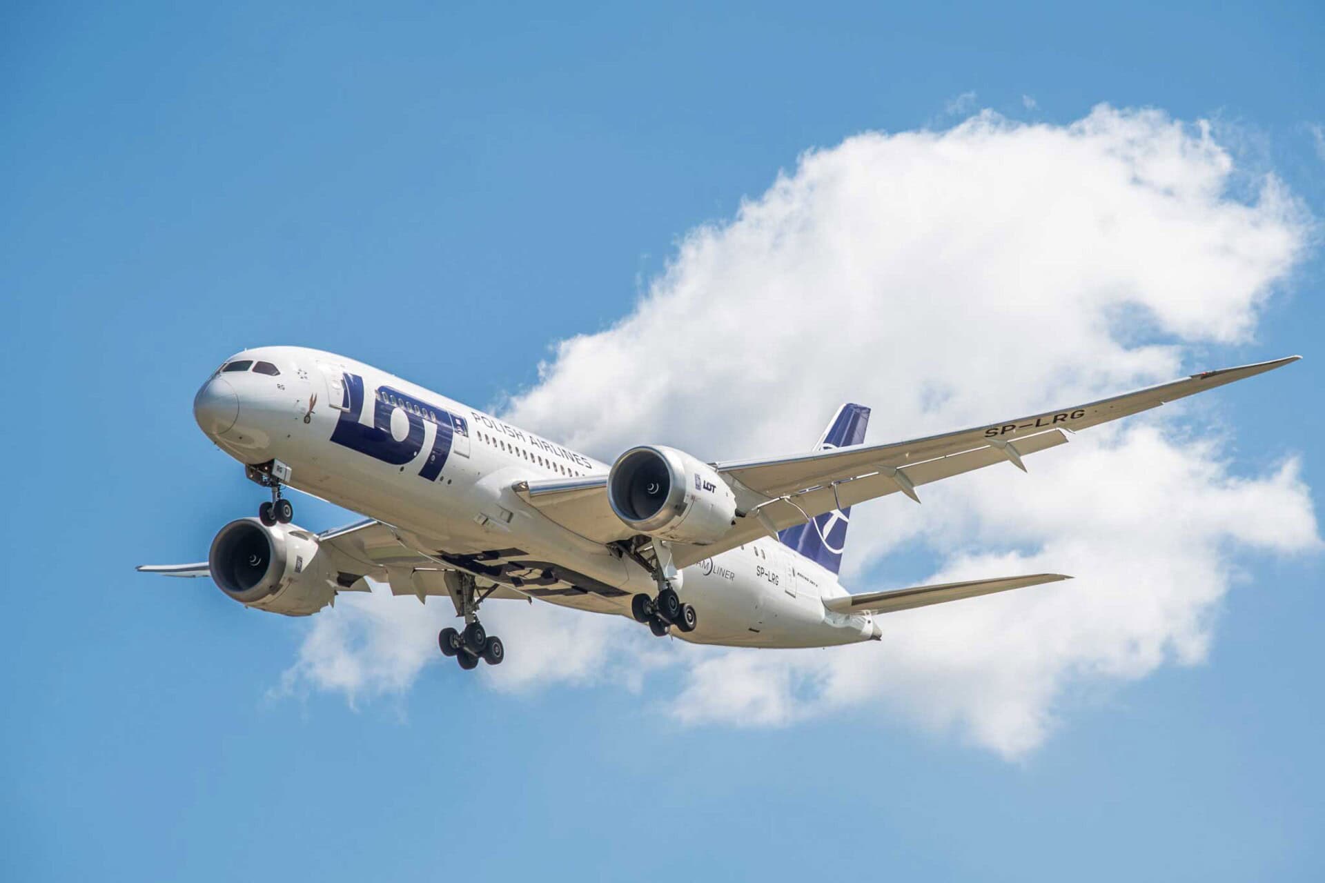 LOT Polish Airlines Boeing 737