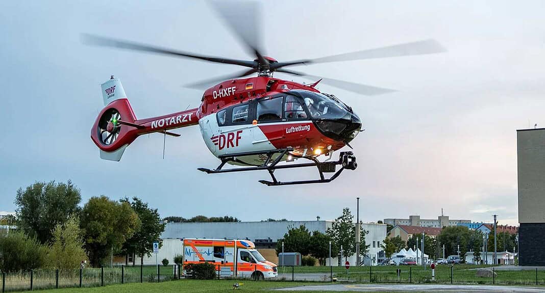 Notfallversorgung: DRF Luftrettung H145 mit Fünfblattrotor