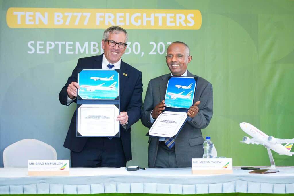 Unterzeichnungszeremonie von Ethiopian Airlines zur Bestellung von Boeing 777-Frachter